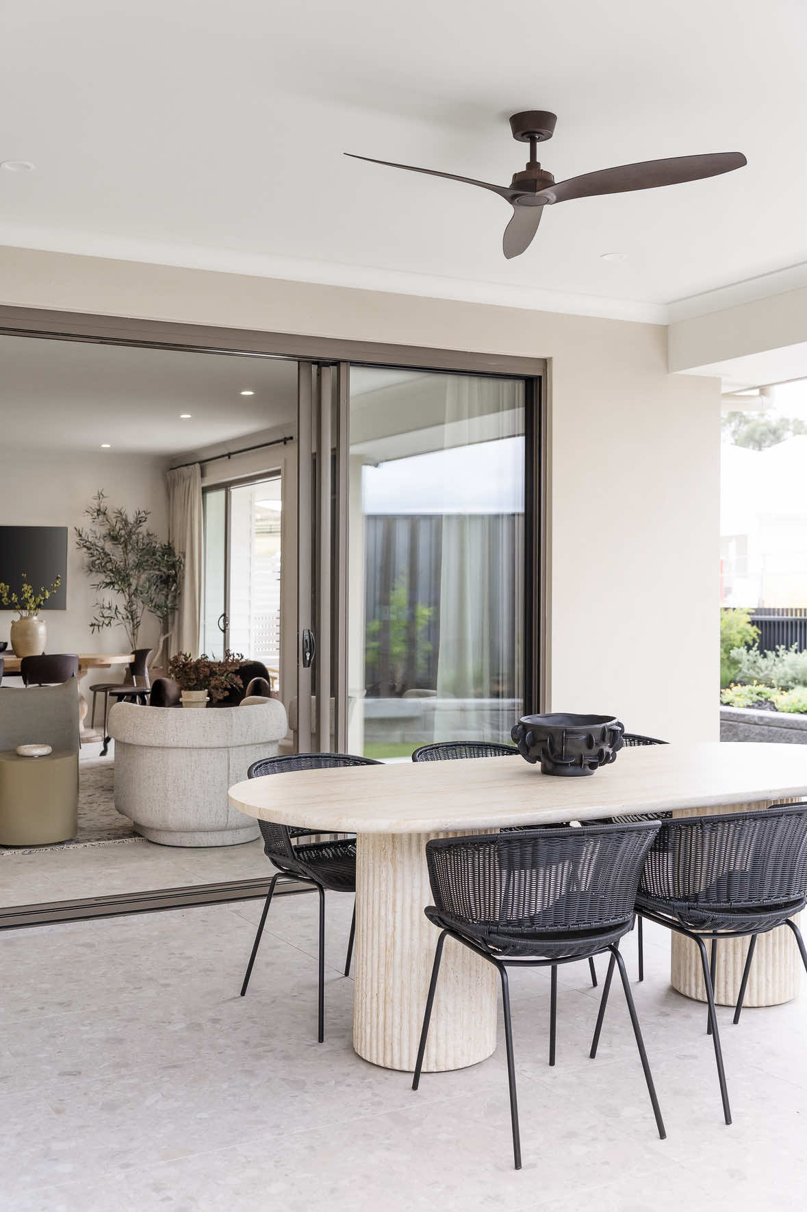 Fall in love with the organic style #organichouse #urbanstyle #hometour #kitchen 