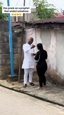 Dss prank on a prophet that ended somehow 😂😂🤣🤣