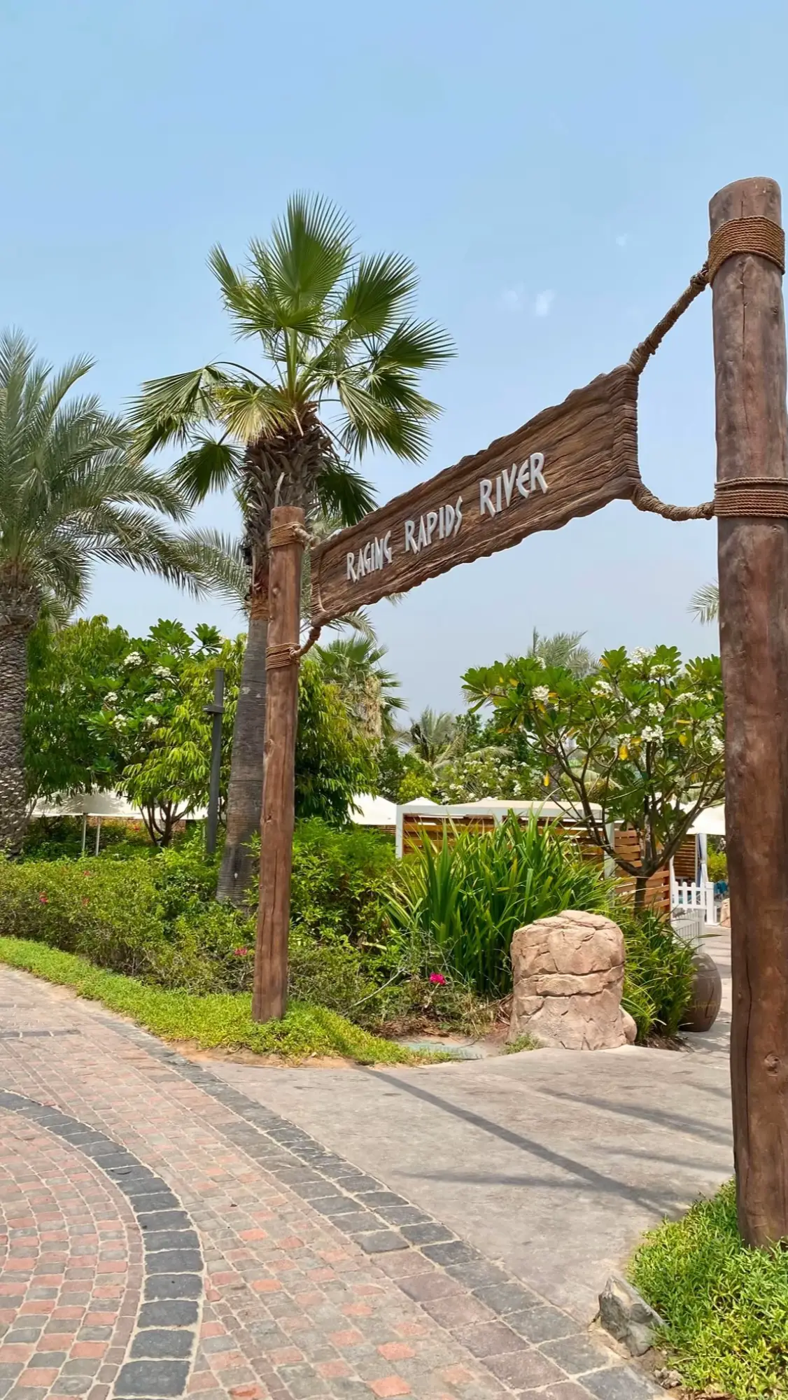 #aquaventurewaterpark #explore #atlantis #fyp #Palm Jumeirah #Summer #🌴 #☀️ #summervibes #song #dubai #explore #explore #fyp #fyp #explore #fyp 