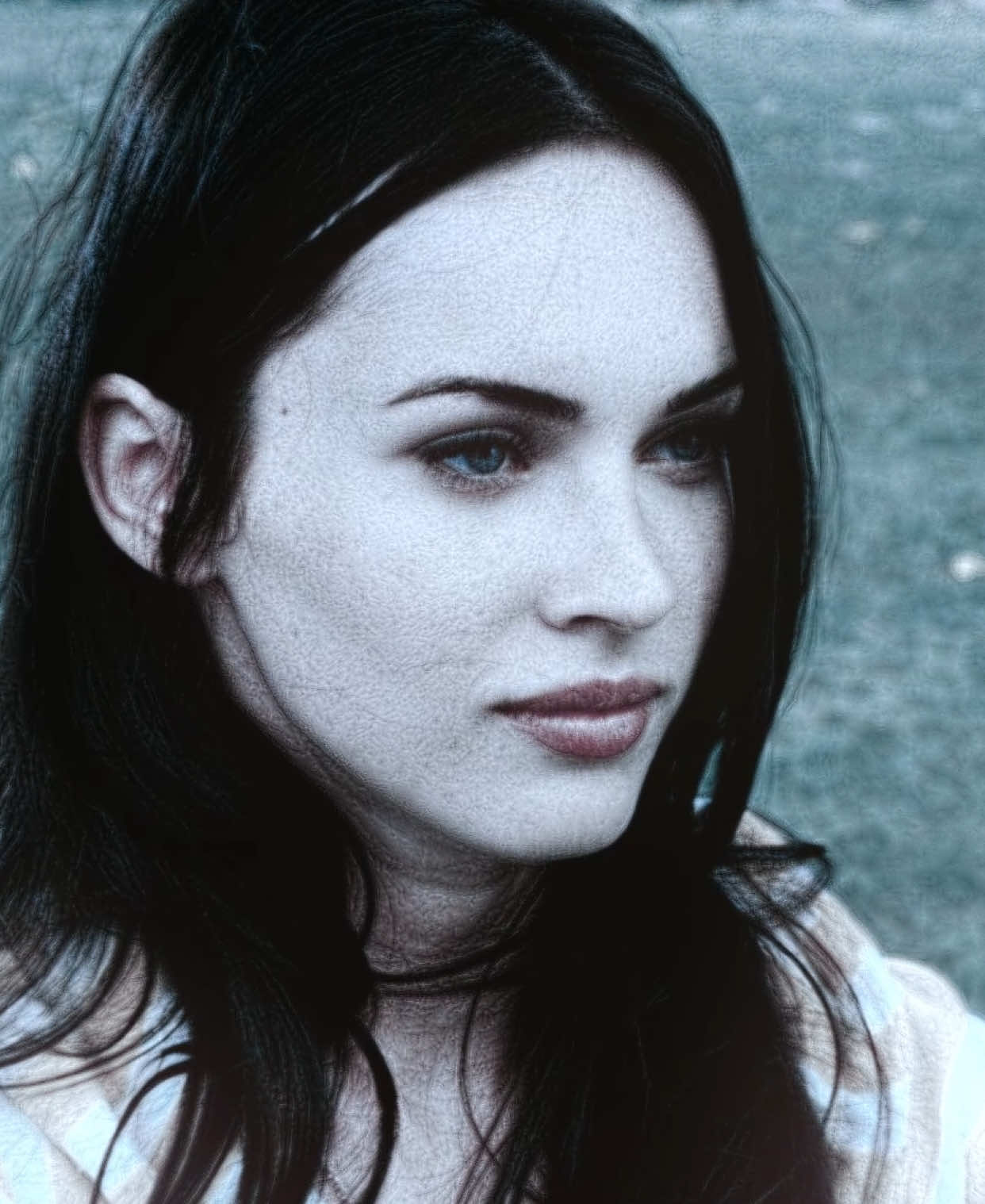 I love flopping                                                                                   ib @𝙏𝙮𝙡𝙚𝙧 ❣️ #jennifersbody #jennifersbodyedit #jennifercheck #meganfox #meganfoxedit #wutiwant #aestheticedit 