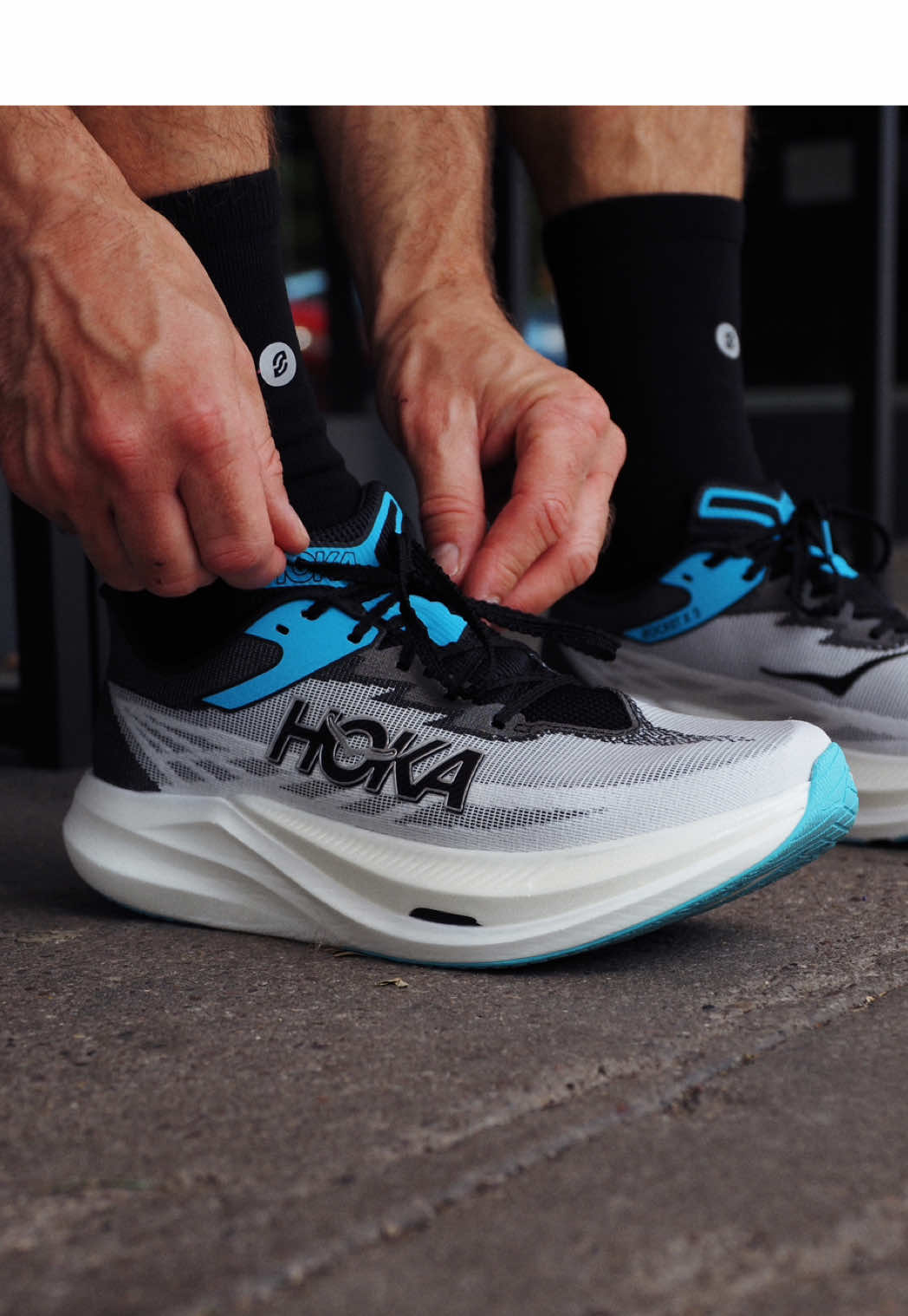 🚀 The Rocket X 3 has landed. Built for speed, made for the road, and ready to race. With a carbon fibre plate, responsive PROFLY-X™ cushioning, and a stripped-back mesh upper for that barely-there feel — this is your go-to shoe for chasing PBs. 🏁 ✅ Neutral ✅ 7mm drop | 227g ✅ Early stage Meta-Rocker for a propulsive ride ✅ Vegan-friendly + made with recycled materials ♻️ Lace up, lock in, and lift off. 📍With the biggest in store choice of running shoes in the North West you can shop our wide range of shoes and colour options in store & online! #HOKARocketX3 #RunNorthWest #HOKA #FlyHumanFly #RoadRacingReady #CarbonPlated #RunWithPurpose