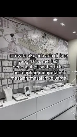 kaget aja yang biasa nya gatau apa' tbtb bertengkar😔