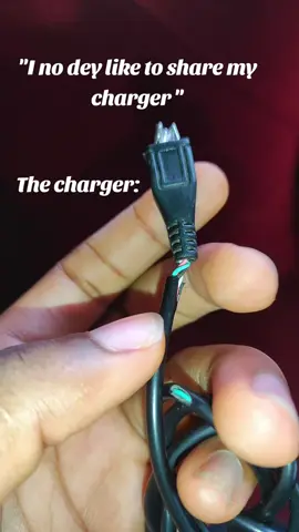 see your charger😂#fyppppoo #sharecharger #fy #go #viviralmaxi 