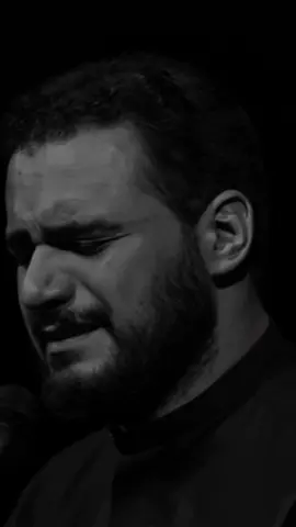 باب بيته…💔#محمد_باقر_الخاقاني #محمدباقرالخاقاني #الخاقاني 