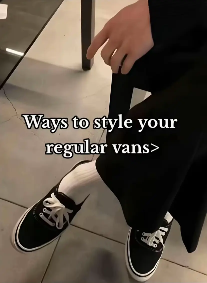🚩 #vans #vansknuskool #vansoffthewall 