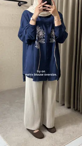 warnanya bikin cerah kulit sukakkk!! #blouse #blousecantik 