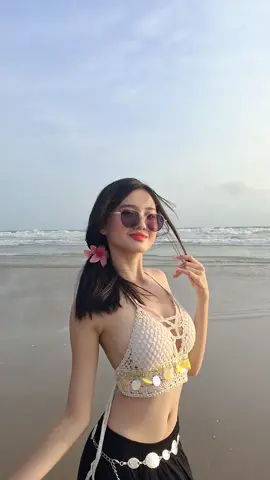 I love beach#fpyシ #trend #fyppppppppppppppppppppppp #foryoupageofficiall #foryoupage❤️❤️ #fpyyyy #trendingsong #trenddance 