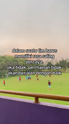 #football #footballtiktok #sepakbola #fyip #cowo #fypシ゚ #berandatiktok #bola #sepakbolaindonesia #katakatasepakbola #tarkam #fyp #fypage #bolasepak #bolaindonesia 