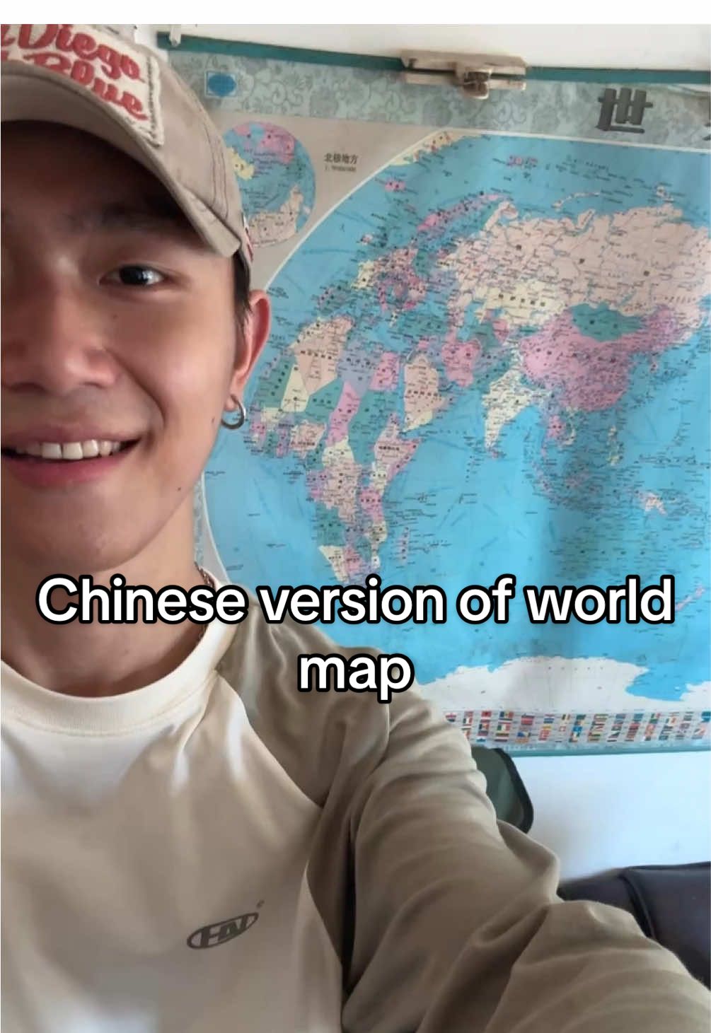 This is China's world map, with Asia in the center. Recently, I found that the world maps in different regions seem to be different. Can you tell me what your world map looks like? !😯 #chinese #europe #asian #asia #map #italy #UK #london #roma #paris #USA 