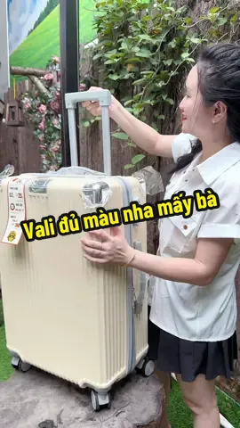 Tình hình mấy bà sao gòiiiii?? Đã lên lịch đi du lịch đâu chưa #vali #validep #valigiare #viral #viralvideo #reviewcotam #phamthidat #xuhuong 