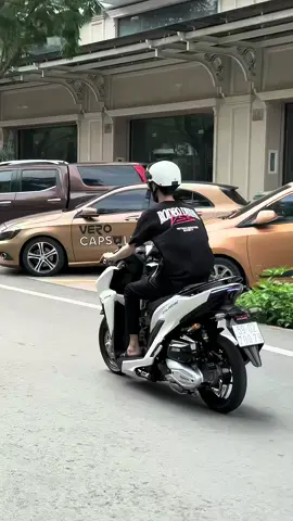 #xuhuongtiktok #fanvario #vss #vietnamscootersociety #xuhuong2025 #fyb @VSS 