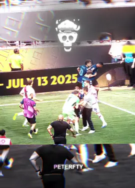 bro is playing with his life☠️☠️//#fyp #fypシ #footballedit #viral #dumfries #intermilan 