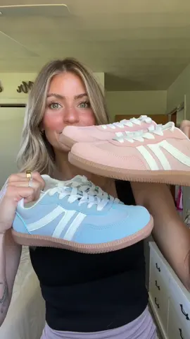 Under 18.00 currently for these sneakers and the colors are good 😍 #trendyshoes #womenssneakers #womensneakers #womensfootwear #sneakerforwomen #womensshoes #womenssandals #TikTokShopFashion #ttslevelup #dealsforyoudays #ttsfashionfam 