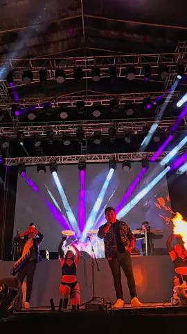 Grupo Los Juniors Lite Tek Espectáculo  Black Power Escenario Produccion  Los Mejores Eventos Masivos Tlaxcala