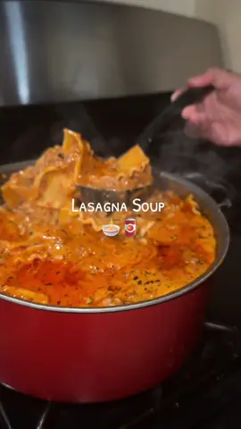 If lasagna and soup had a baby… this would be it 😭💅 Step-by-step so you can crush it too! #lasagnaSoupRecipe#LasagnaSoupRecipedieTok #soupTok#SoupTokghtDinner