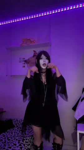 mamonas assassinas tem meu coração 🖤 #mamonasasasinas #rock #wlw #altgirl #alt #alternativeuniverse #emo #punk #goth #pintinho #galinha #galo