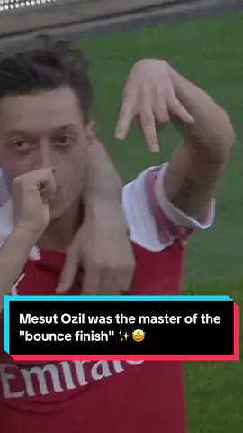 So good they named it after him 🤩 Mesut Ozil was the master of the 