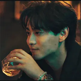 я не могу с его улыбки cr: nobascene inst ТГК: @chinazche #revengedlove #cdrama #bl #chicheng #отомщеннаялюбовь #fyp