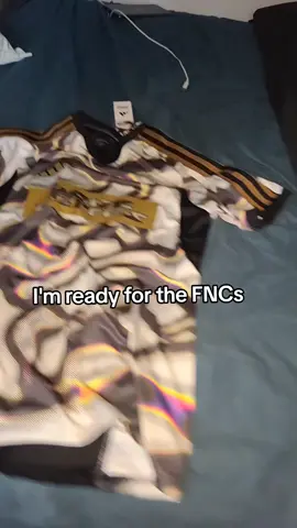 THE THEE SHIRT... #fncs #peterbot #fortnite #humour 
