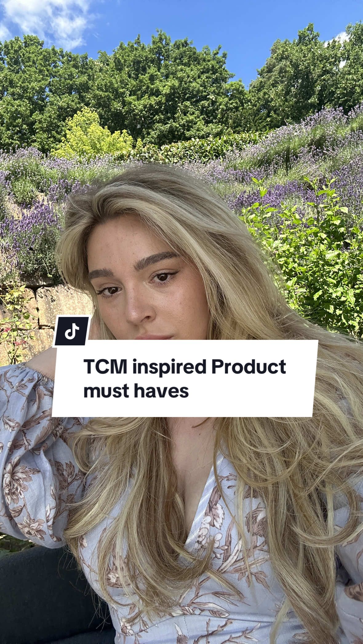 In Süd Korea und auch San Francisco gibt es Läden in denen es nur Produkte aus der TCM gibt - in Deutschland ist das noch nicht so verbreitet aber es gibt einige Must haves auch bei uns in den Drogerien. 💗 #glowuptips #südkorea #seoul #hormonalhealth #skincare #glowingskin #nutrition #holistic #fyp 