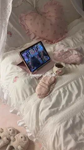 Cozy summer nights 🕯️🤍🪞🦢✨#girly #aesthetics #softgirlvibes #nightcore #coquetteaesthetic #fyp 