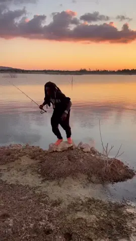 🔥🎣💯 #hoodfishing 