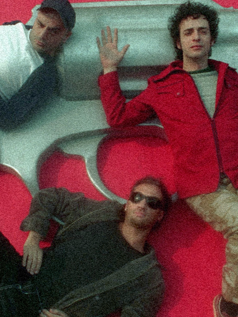 Soda Stereo - Ella Usó Mi Cabeza Como un Revólver (1995) | Edit. #sodastereo #ellausomicabezacomounrevolver #sueñostereo #1995 #gustavocerati #zetabosio #charlyalberti #cerati #sodastereoedits #gustavoceratiedits #rockenespañol #rocknacional #rockargentino #lyrics_songs