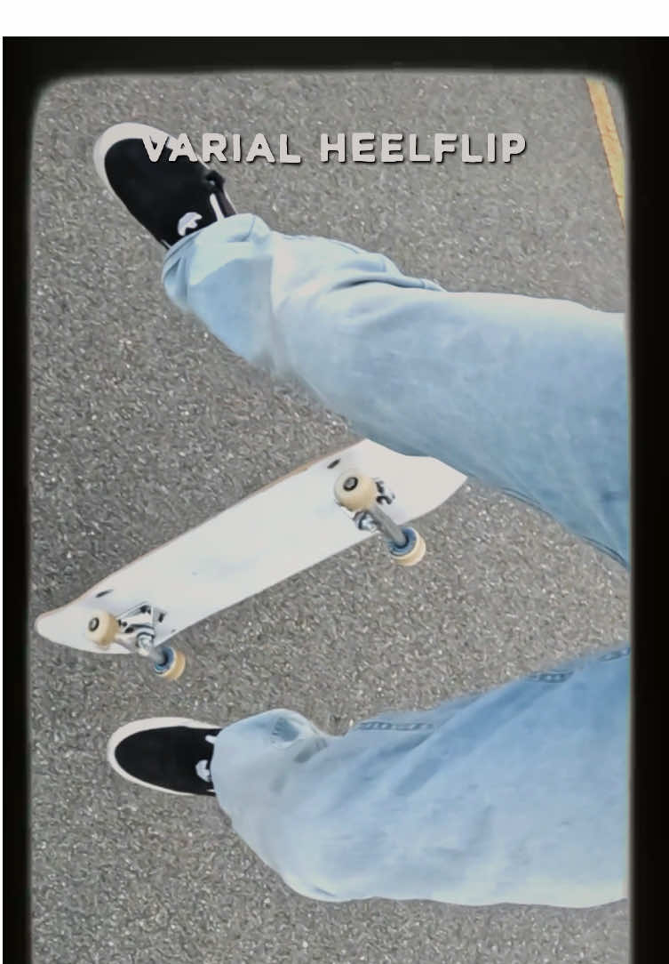 Varial Heelflip POV on a Skateboard #heelflip #skate #Skateboarding #skateboardingisfun #povskateboarding