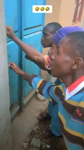 #creatorsearchinsights #comedyvideo @KAHAMA PERFECT 💯 #comedia #tanzaniatiktok🇹🇿🇹🇿❣️🇰🇪🇰🇪♥️ #fypppppppppppppp #tanzania🇹🇿 #amapianochallenge #tanzaniantiktok🇹🇿 #comedytrendingvideos #swahilitiktok 