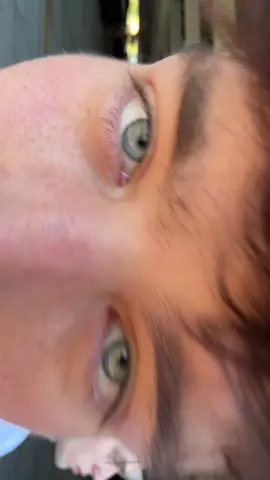 Look me in the eyes @kolunya 