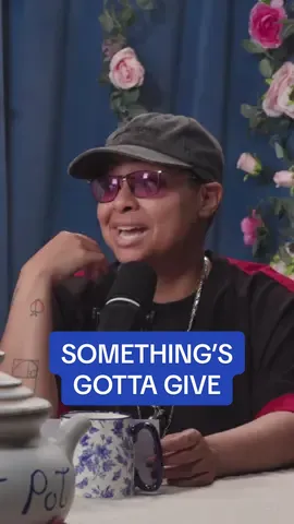 there are 15 topics in this 44 second video @ravensymone @miranda v. pm #robbyhoffman #comedian #childstar  #standupcomedy #emmy 