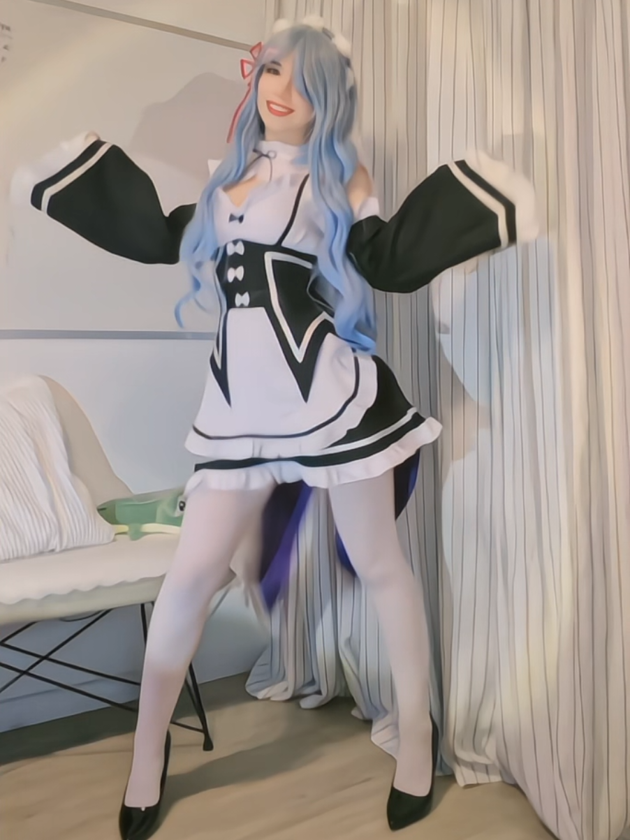 Será que este trend se mantiene vivo con la Rem? jsjs 🌸💫 #rem #rezerorem #remcosplay  #rezerocosplay #remcosplay♡  #rezeroremcosplay #rezero #remrezero #subarunatsuki #waifucosplay #emiliadance #rezerocosplayer #isekai  #isekaicosplay #animegirl 