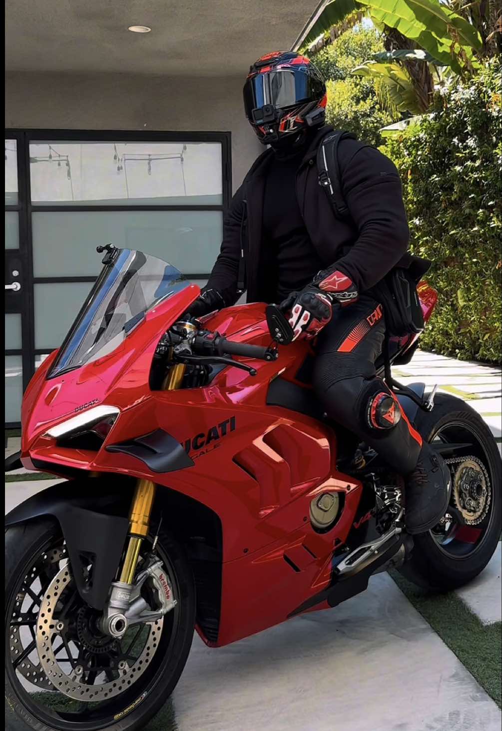 Maximize freedom, mobility and sovereignty - even when it demands more risk. . . . . . . . . . . . #ducatipanigale #motorbike #motorcycle #biker #motorcycles #bikers #ducati #superbike #panigalev4 #twowheels #motorbike #ride #moto #motorcyclelife  