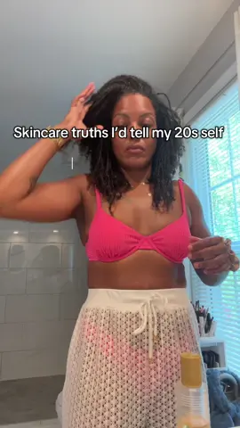 You don’t need more steps. You need better habits. SPF + sleep + water = power trio. #skincaretruths #spfissexy #grownwomanskin #melanatedandmoisturized #skincareroutine #spfcheck #over40glow #beautyfromwithin #skincaretips #blackskincare #wellnesstips #antiagingskincare #hydratedskin #glowupjourney #selfcareishealthcare @Paula’s Choice @Goop 
