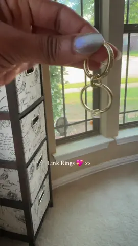 Link Rings are so cute! 🥰 #rings #ring #jewelry 