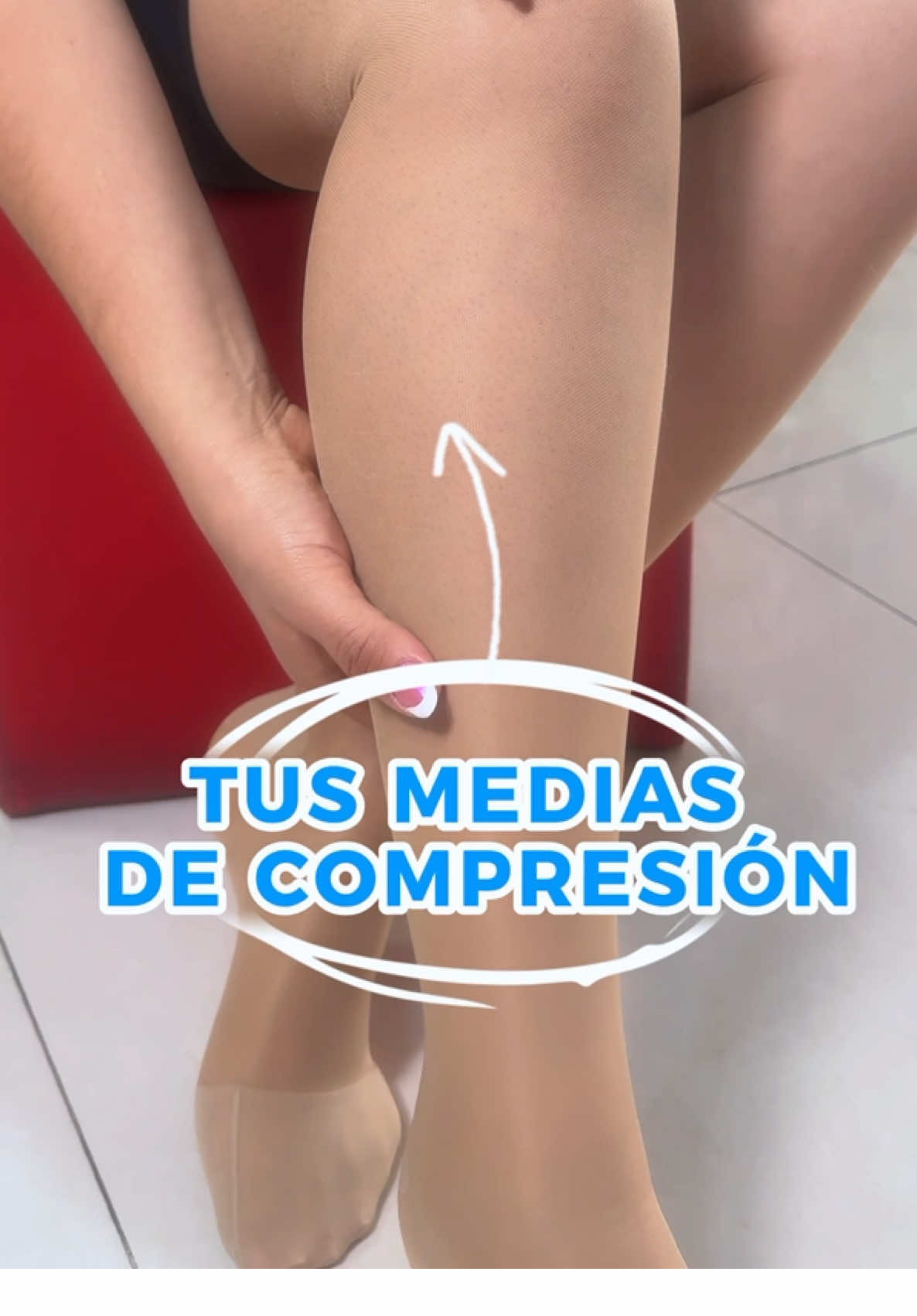 🧦✅ ¿No sabes cómo colocarte bien las medias de compresión? En Ortopedia Medicalfoot te enseñamos el paso a paso para que lo hagas fácil, sin dañarlas y aprovechando todos sus beneficios. 🎥 Mira el video completo y aprende cómo hacerlo correctamente. #OrtopediaMedicalfoot #MediasDeCompresión #PasoAPaso #Piernas #circulación #varices 