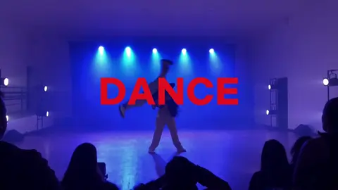 Balance seu corpo!!🤍 . . . #danca #dancer #foryour #foryoupage #trendingvideo #streetdance #urbandance #life #Lifestyle #house #trend #balance 
