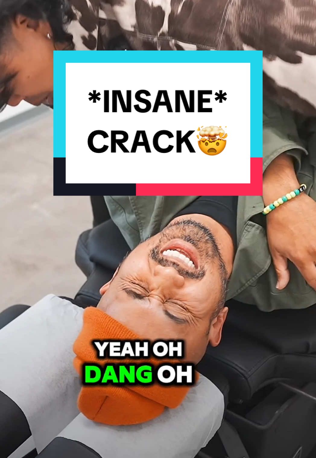 Is his Reaction to this back crack Valid⁉️😭 #chiropractor #adjustment #chiropractic #fyp 