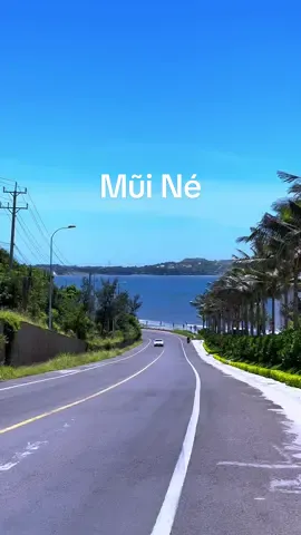 Dốc dài - Một trong những cung đường biển đẹp ở Mũi Né #phanthiet #muine #muinephanthiet #bien #beach #viral 