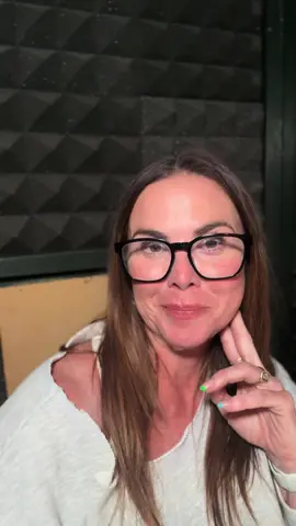 Let me take you through one way that I do voiceover auditions #auditions #voicetalent #voiceovers #voiceartist #voiceactor 