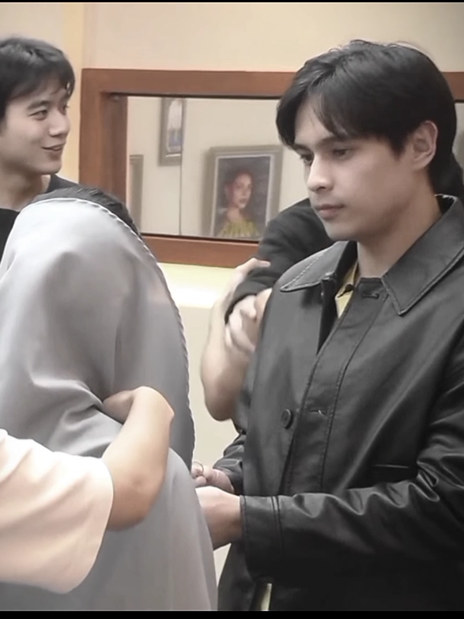 their future flashed before his eyes, what if mag cry nalang ako!  😭💛 #ralphdeleon #azmartinez #azralph 