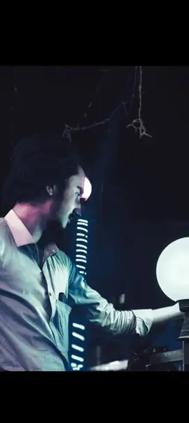 :شپون شپيلی غګئي فرياد کړ ي زہ ھم دی آواز کښي ورک يم خپل جانان راتہ راياد کړ ي، څہ بہ کيږ ی خوږ ہ يارہ چي تہ مل راسرہ نہ يي څنګ بہ ځم د ڙوند پہ لارہ، خالی جيب لکہ خوار تير شوم ما سودا پکي ونکړ ہ د دنيا پہ بازار تير شوم، زہ وجود يم تہ مي ساہ يي مناسب نہ دہ جانانہ تہ چي دومرہ بي پروا يي، د جنت ټوټا وی سواتہ اوس دی داسي اُور اخيستي شم لمبہ چي ګورم تاتہ، #standwithkashmir #dontremovemyvideo #viewsproblem😭 #unfreezmyaccout #100k 