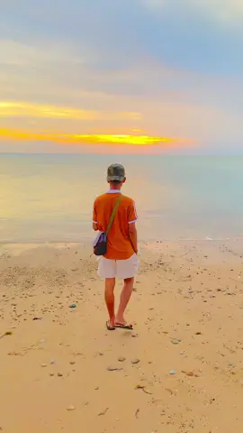 Biar ade mndi air laut sa🤣#fypシ゚ #tiktokkupang #storywa #nttpride🏝🔥 