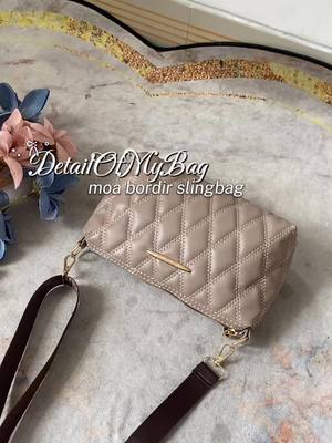 my moa bordir bag 30rb 🤎#fypシ❤️💞❤️ #cekklkeranjangkuning✅ #happyshoping♥️👜👠 #LIVE #promoguncang #tasselempang #girlsthings #justkonten😜✌💃🍜 #stokterbatas😭 #fyppppppppppppppppppppppp #taswanita 