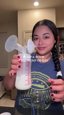 Last pump of the night for my twins 😴 #breastfeedingjourney #twins #momtok #pumpingmom #breastfeeding #breastmilk #exclusivelypumping #mom #twinmom #milksupply #amazon #spectrapump #amazonfinds 