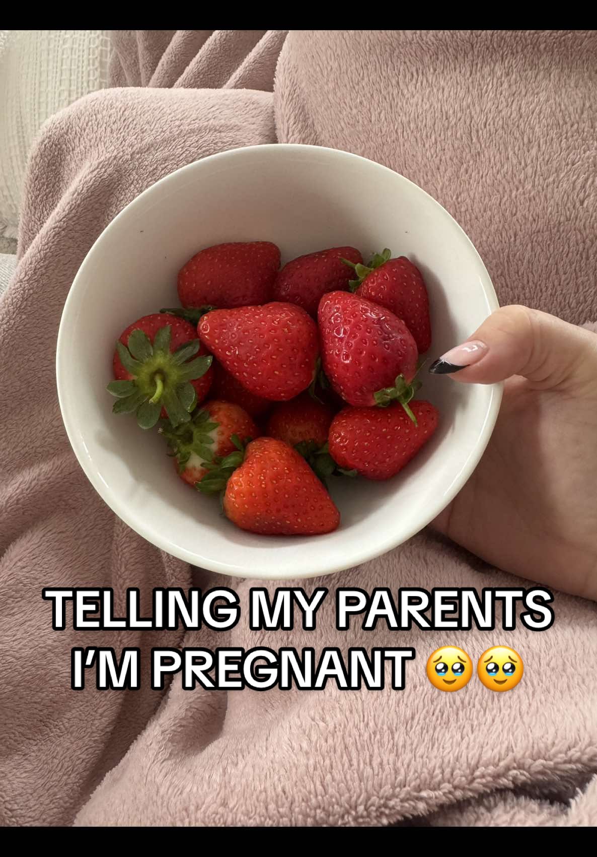 the most special moment, telling my Mum and Dad they’re going to be grandparents 😭🤍✨#pregnancyannouncement #reactionvideo #babyannouncement 