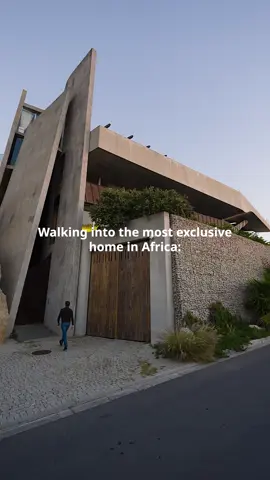 POV: You’re stepping into the most exclusive house in Africa… Welcome to Lion’s Ark #LuxuryLiving #LionsArk #OnceInALifetime #architecture #teamgullan #sunsetlover 