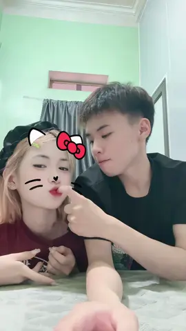 Ai Đó:))