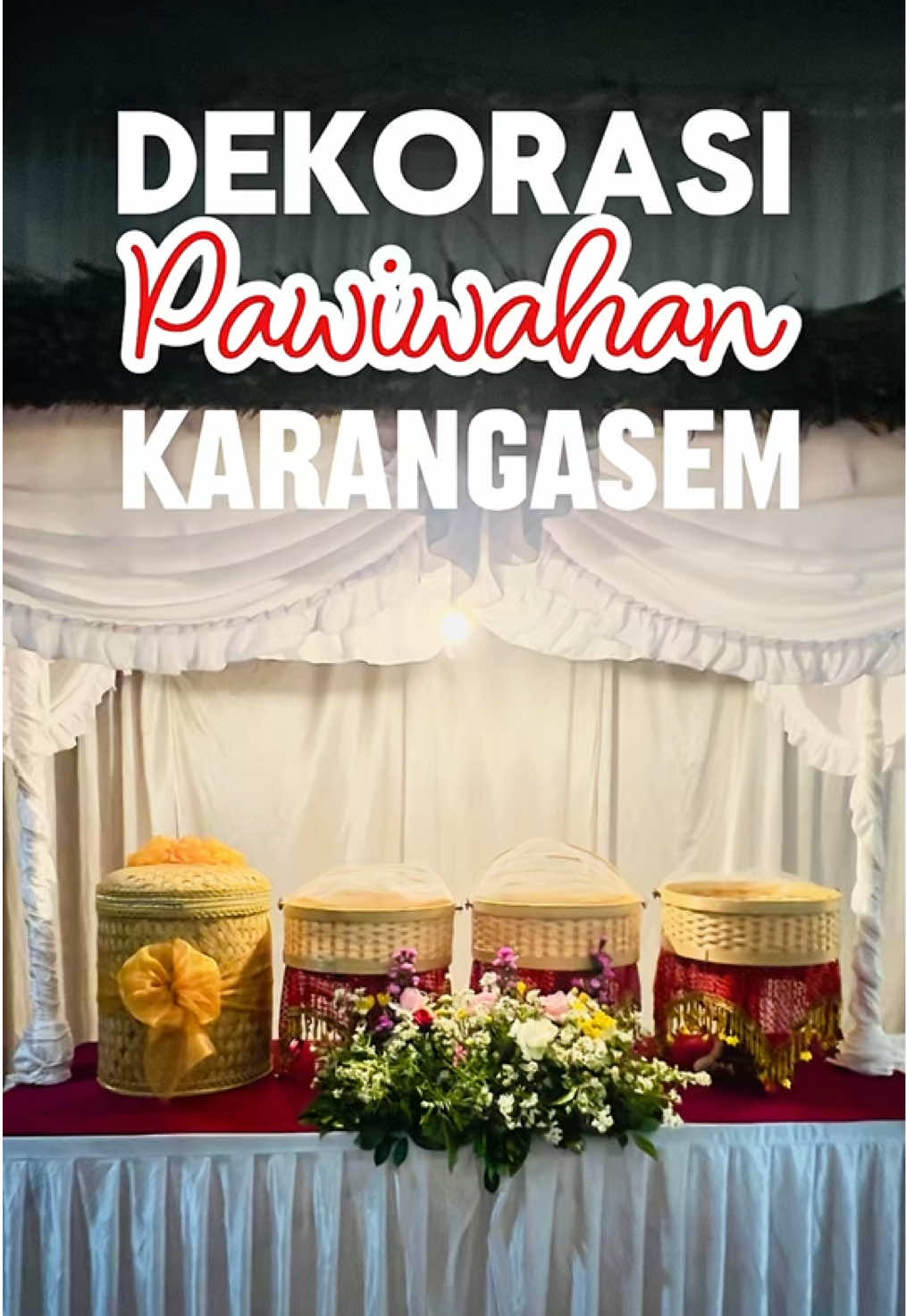 Dekorasi Pernikahan Bali dengan gayor minimalis yang manis, tenda putih abu yang bersih dan pelaminan yang juga sebagai latar photo booth yang cantik, memesona❤️ #dekorasikarangasem  #dekorasiklungkung 