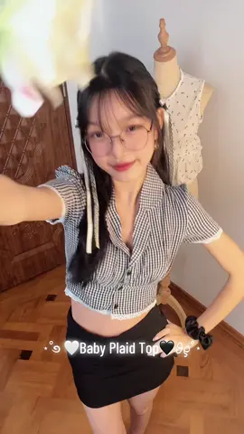 Baby plaid top black နဲ့ blueပဲ ကျန်တော့တယ်နော်😙💕#top #fyp #outfit 